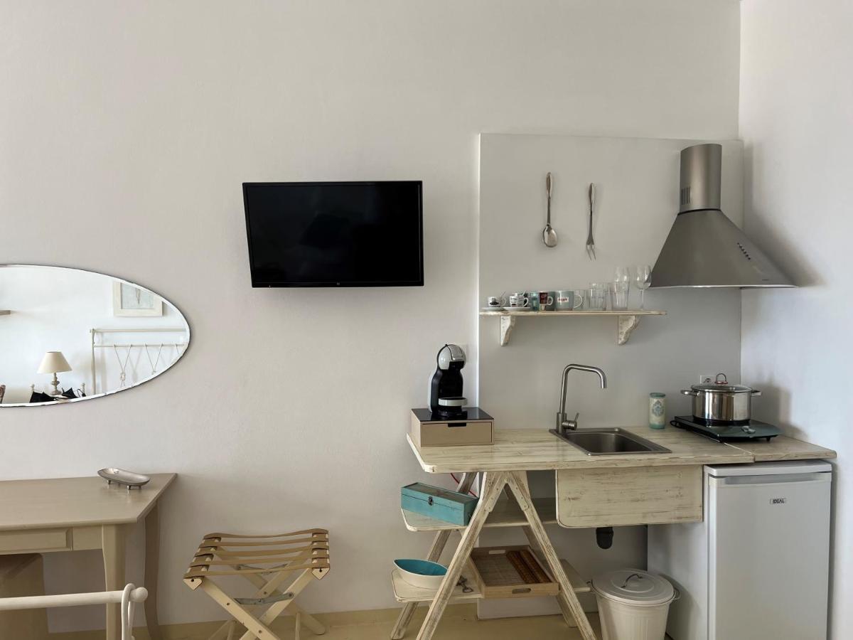 Heavenly Milos Suites Ajía Kiriakí-part Kültér fotó