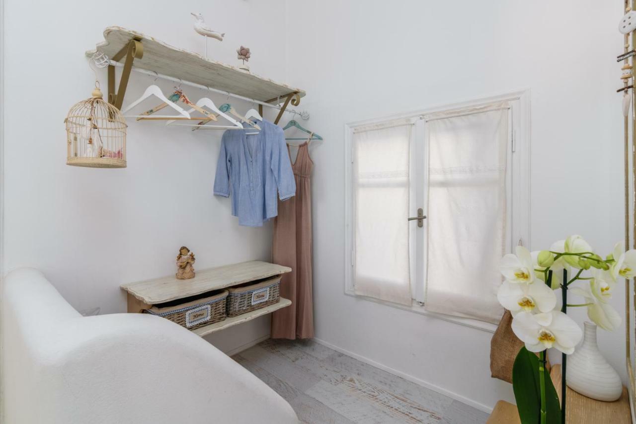 Heavenly Milos Suites Ajía Kiriakí-part Kültér fotó